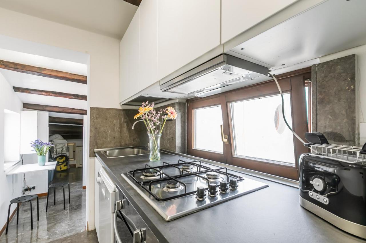 Vucciria Flat With Small Terrace Appartamento Palermo